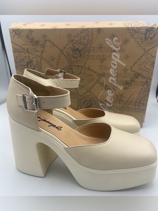 Free People Shoes - Free People Gwen Platform Block Heel Mary Jane Pumps AnkleStrap Women’s EU39 NEW